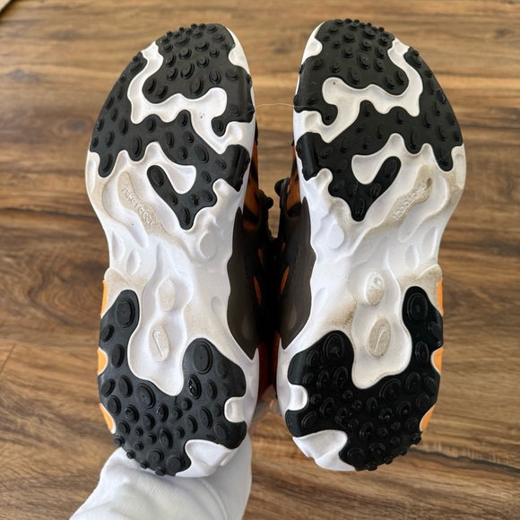 NIKE React Presto Unisex Running Shoes in ‘Tiger’ Print US W 6 / M 4.5 LIKE NEW - Picture 11 of 15